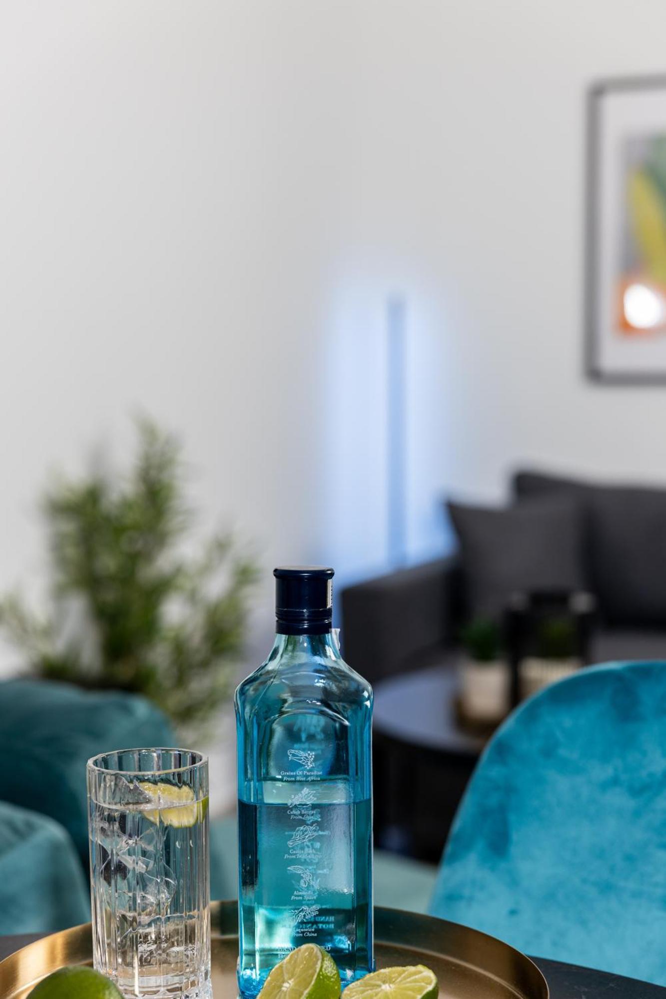 Velvet Luxury Apartments In The City Center By Binobi! سالونيك المظهر الخارجي الصورة